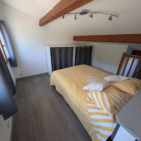 Duplex "La Belle Vue " Apartman Entrevaux Kültér fotó