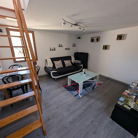 Duplex "La Belle Vue " Apartman Entrevaux Kültér fotó