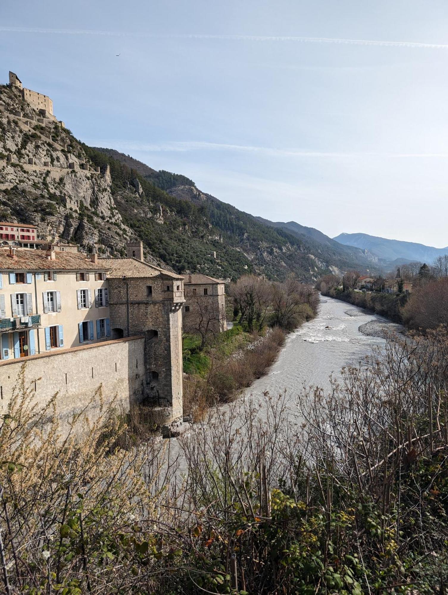 Duplex "La Belle Vue " Apartman Entrevaux Kültér fotó